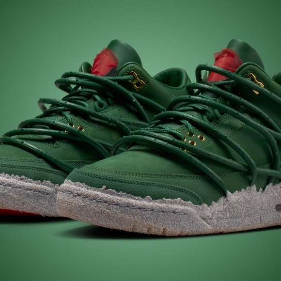 Signed Jordan 3 X Teyana Taylor Concrete Rose - Signed Box. Size 6 - Picture 5 of 9